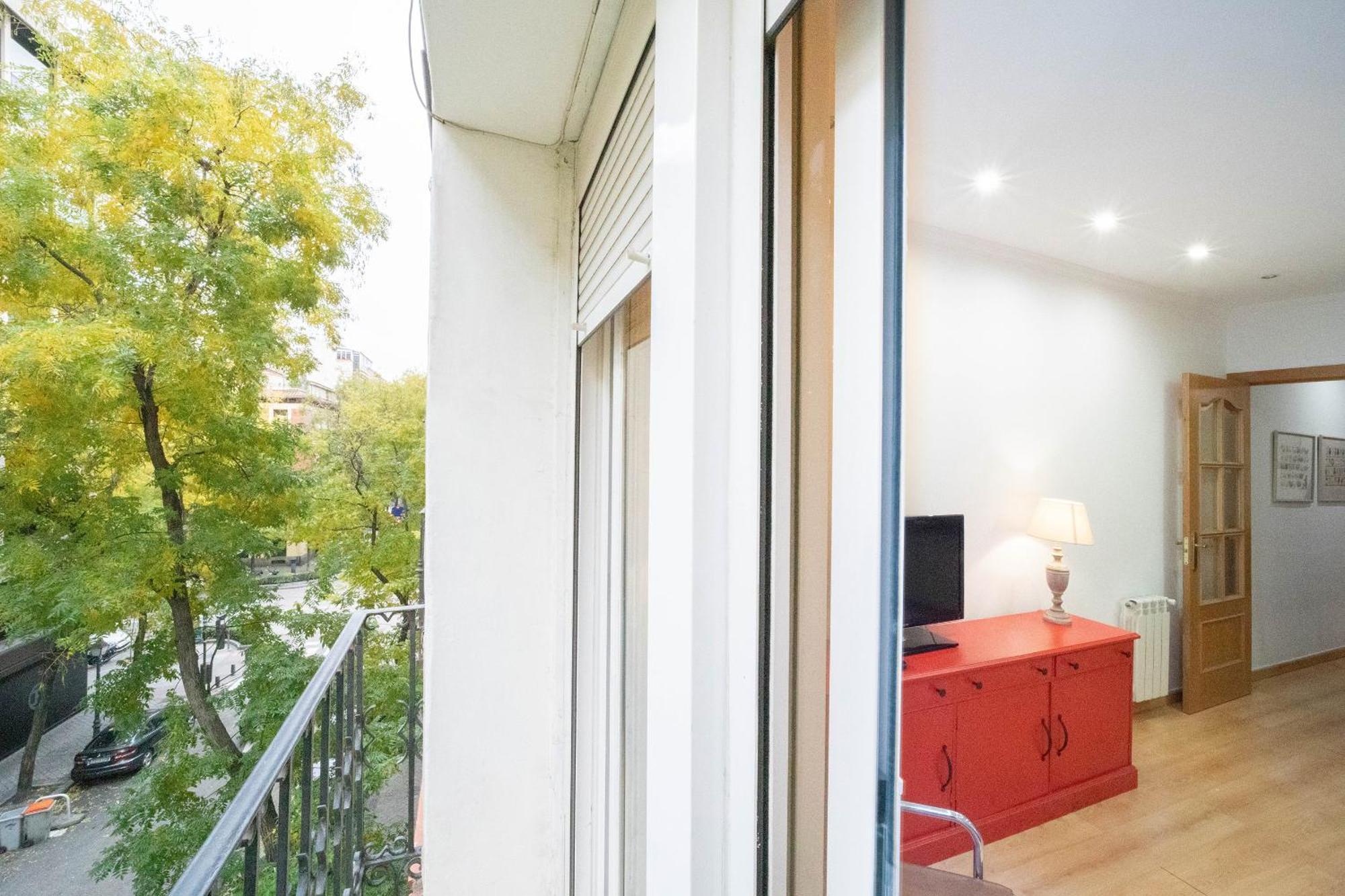 Apartamento Con Encanto Y Luz En Pleno Centro Madrid Ngoại thất bức ảnh