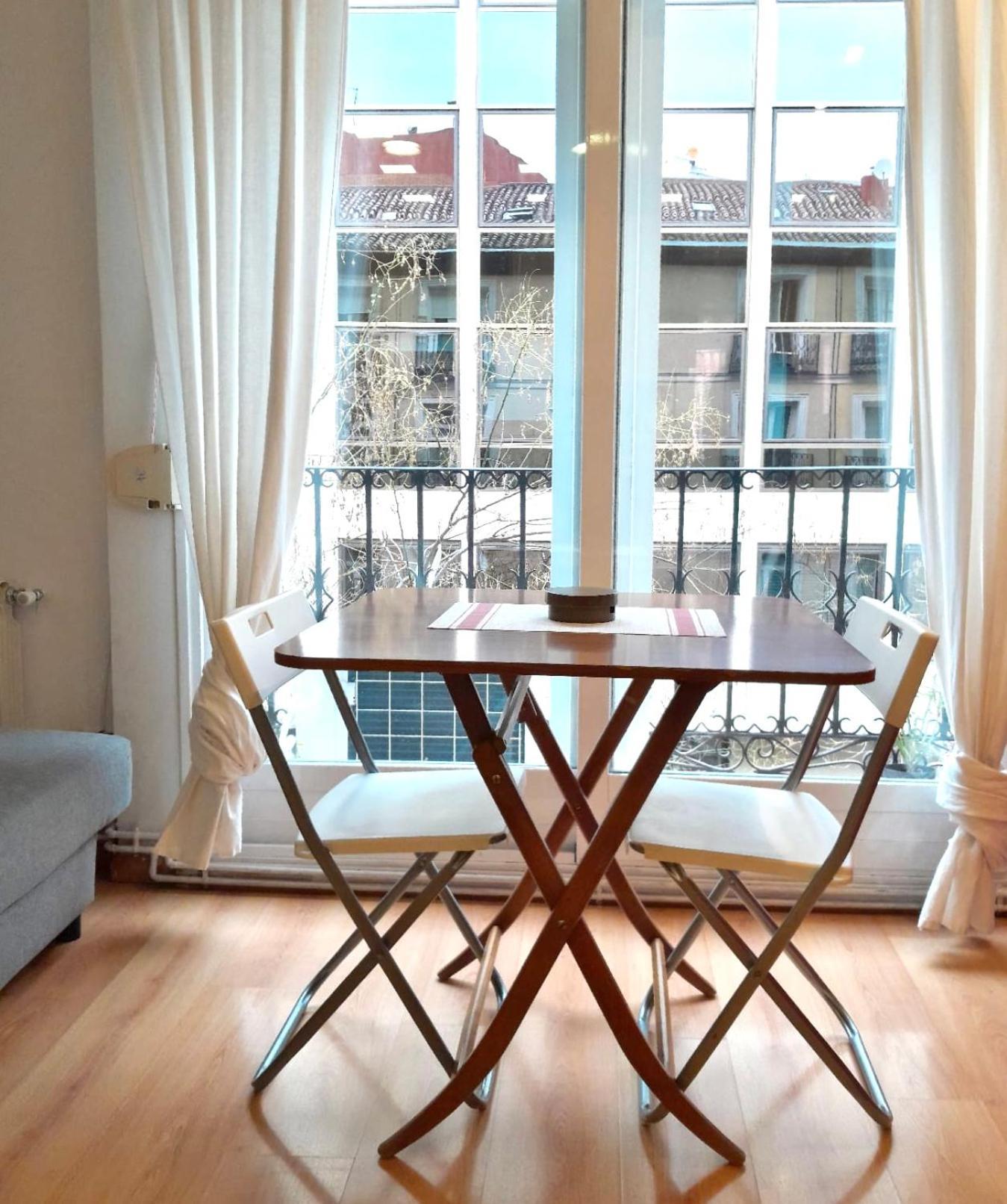 Apartamento Con Encanto Y Luz En Pleno Centro Madrid Ngoại thất bức ảnh